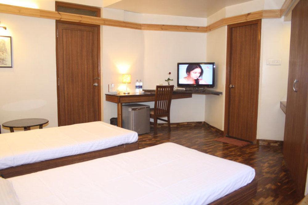 Treebo Trend Sahara 3* Pune
